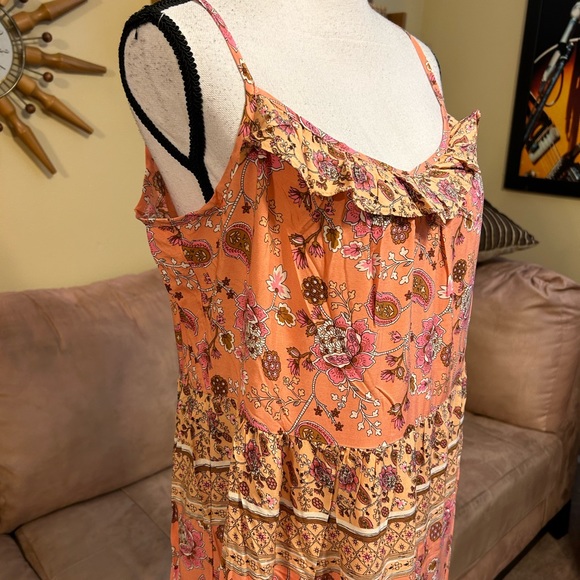 Ces Femme Ruffled  and tier with a ruffle across the top - Picture 4 of 5